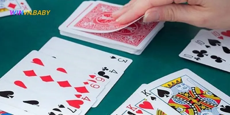 Phỏm điểm phải quân trong tay phải cao hơn đối thủ